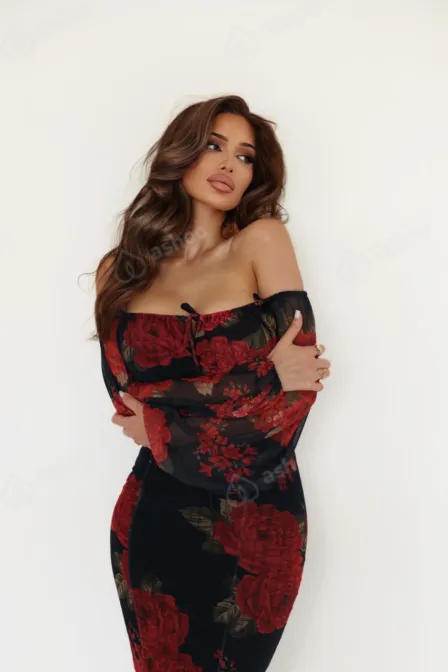 Лана, 22